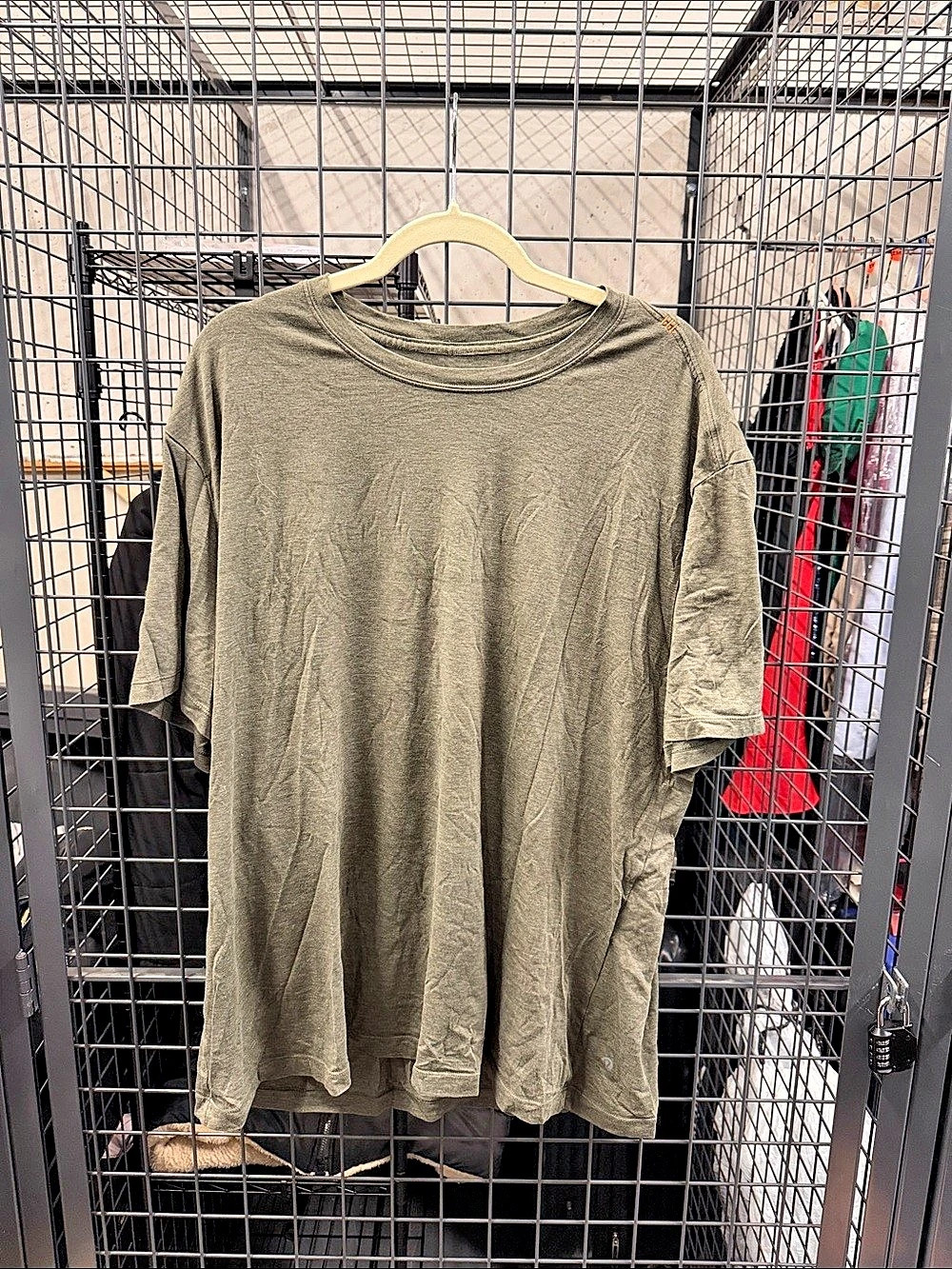 lululemon Tech T-Shirt Short Sleeve Tee in Olive Green